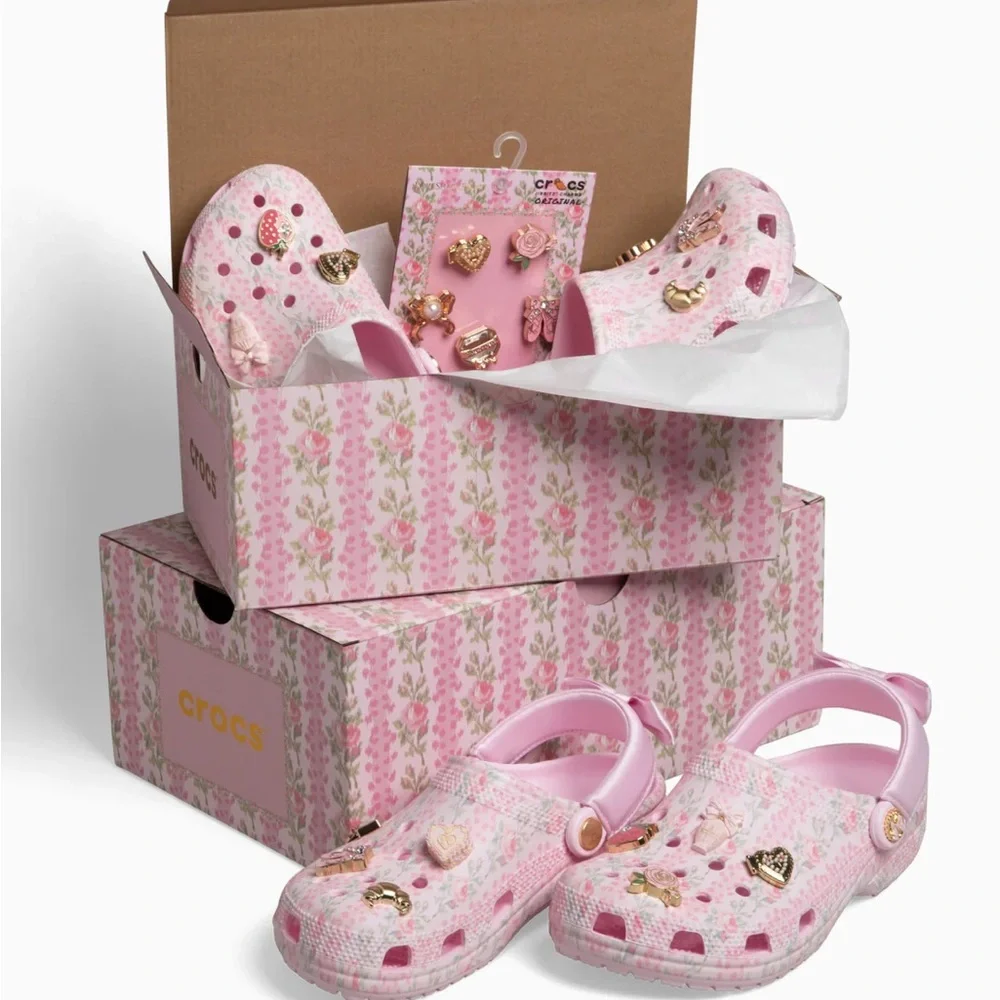 Women’s LoveShackFancy x crocs pink milk classic clogs - Picture 4 of 4